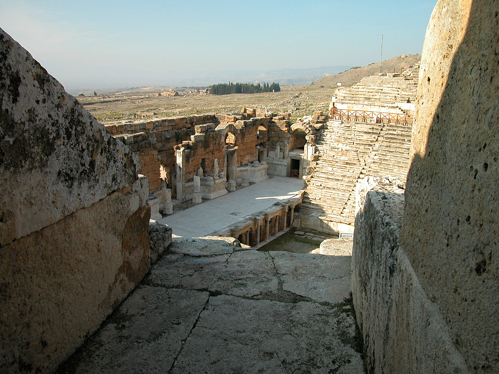 Amphitheatre8