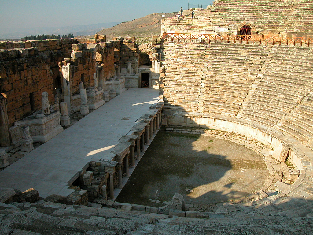 Amphitheatre9